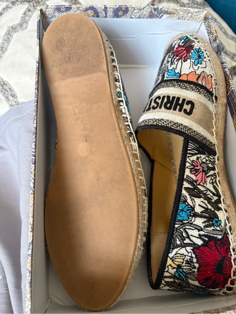 Embroidered Espadrilles - Red, Blue, Pink, Cream, Black - Picture 5 of 8